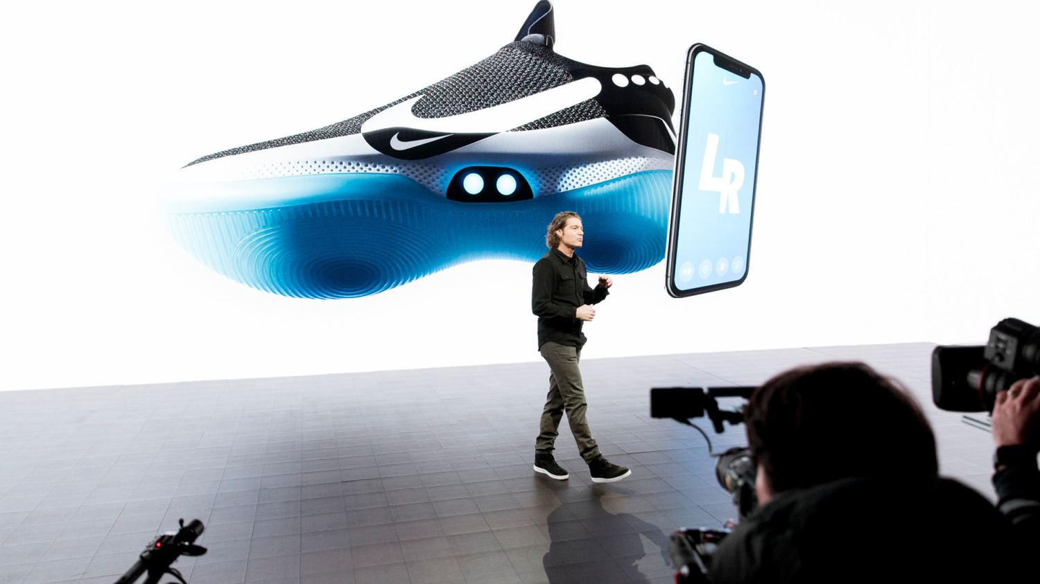 nike adapt bb technology