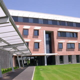 Extension du siège social de Norauto / Lesquin / 2005